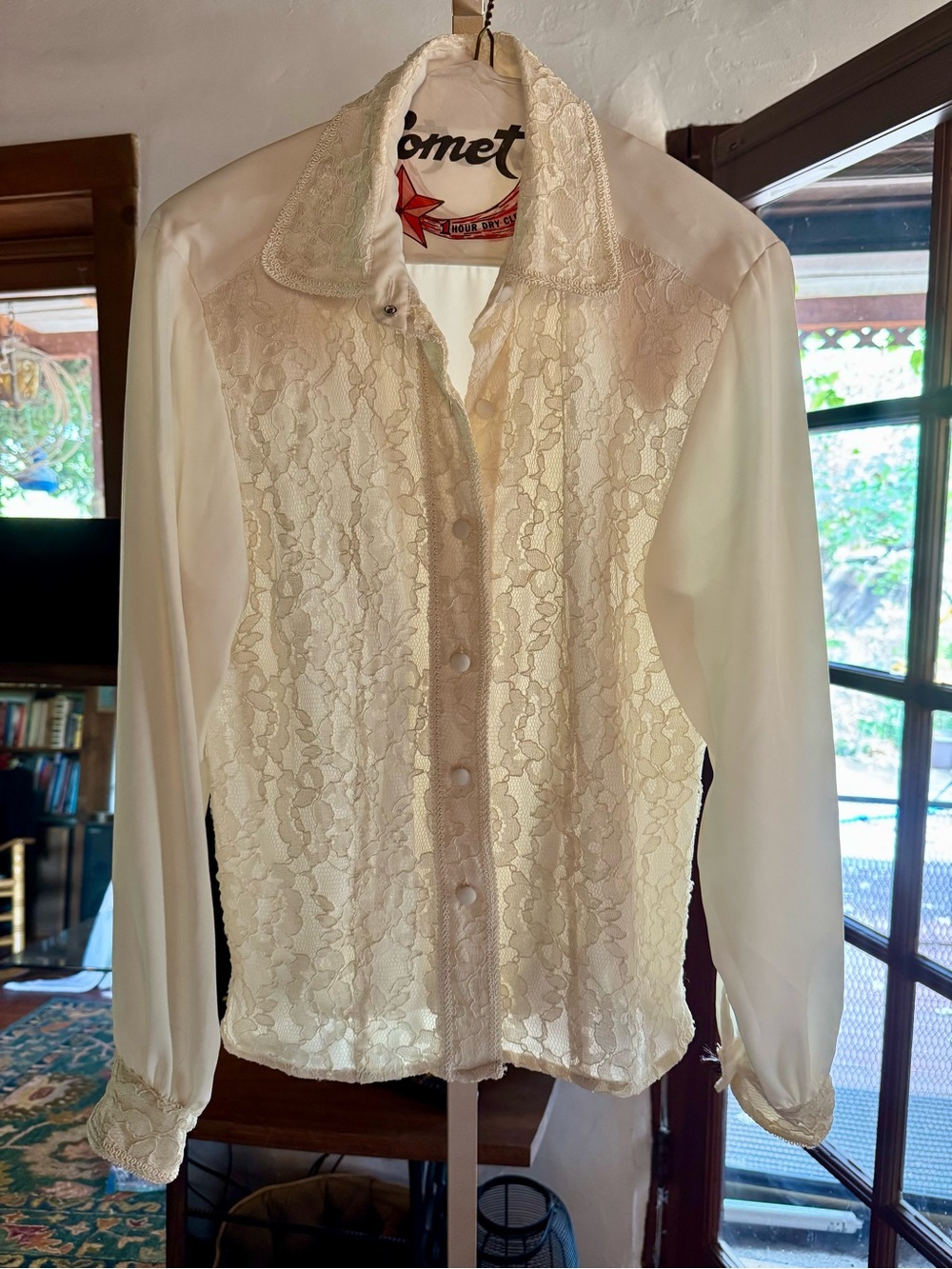 VTG 70s Michelle Stuart Lace Front Panel Blouse Sheer Long Sleeve Cream